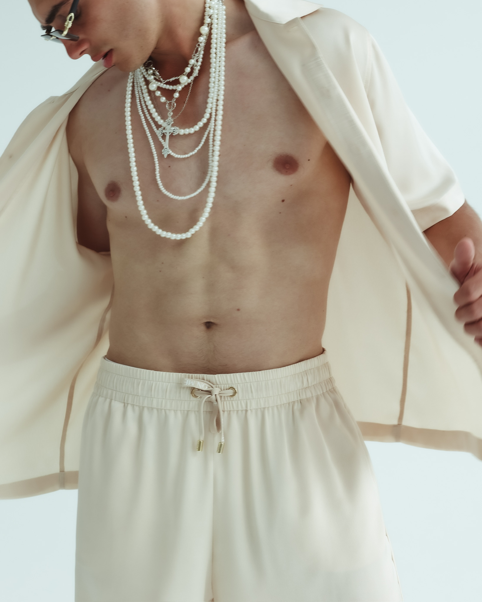 Shorts - Beige(2)